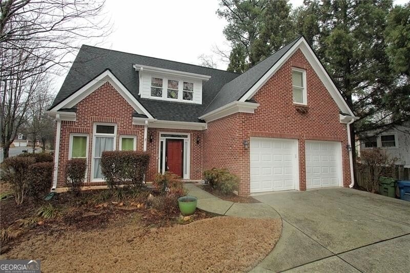 1360 Eastgate Court Se - Photo 0