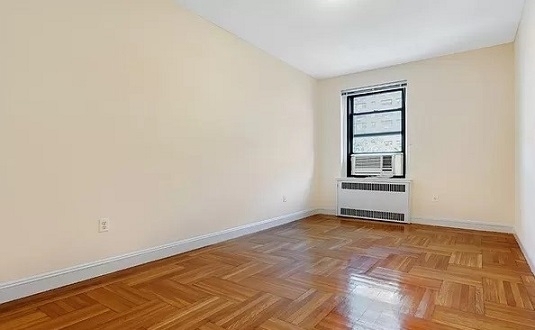 East 78th Street - Photo 3