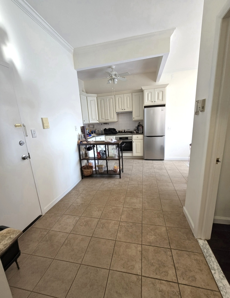 25-40 37th Street - Photo 4