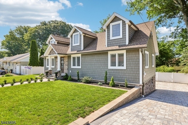 50 Lincoln Pl - Photo 0