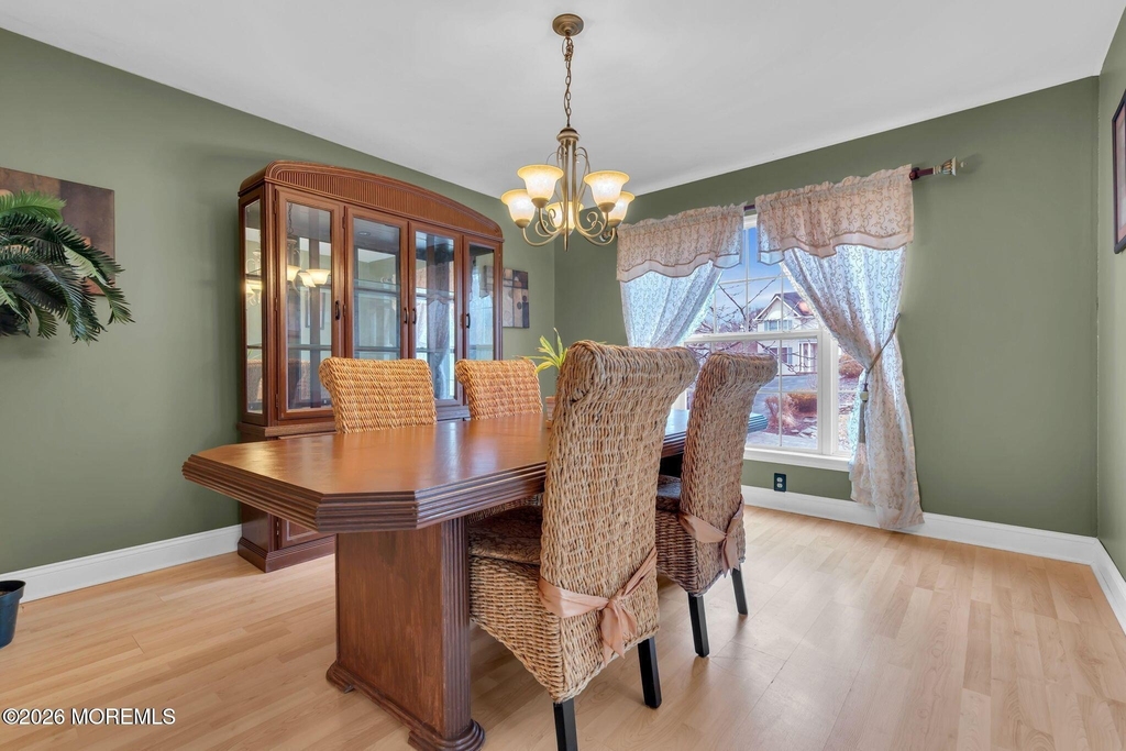 107 Shenandoah Boulevard - Photo 5