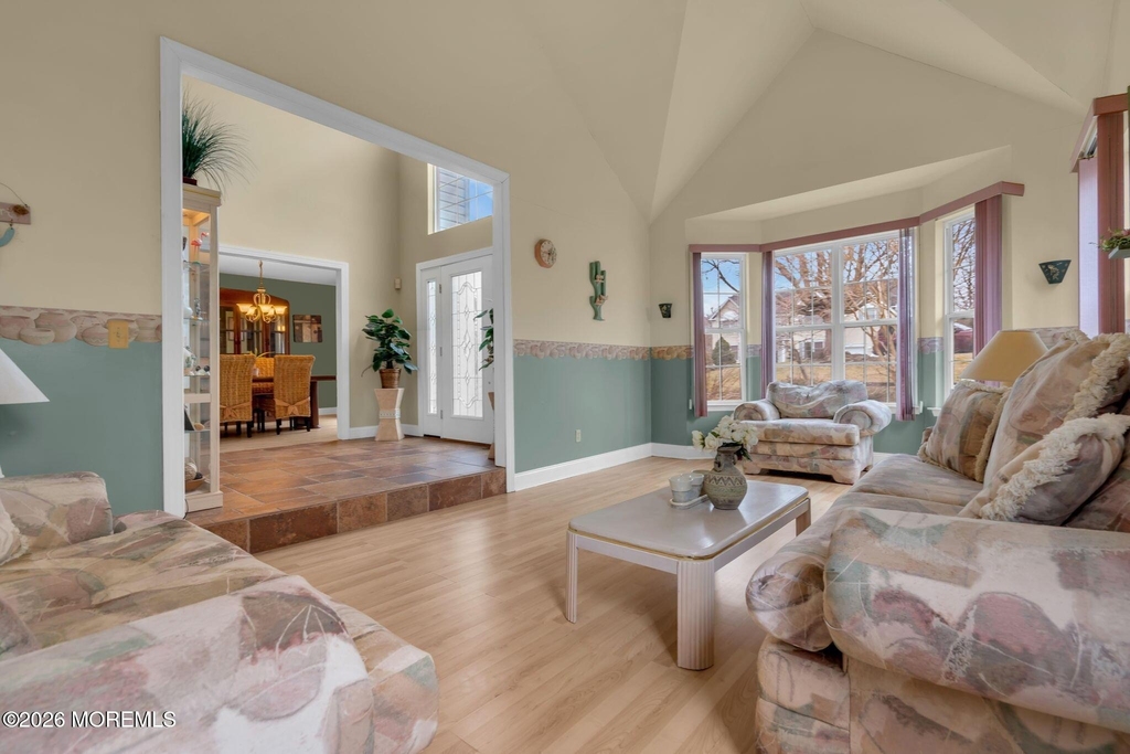 107 Shenandoah Boulevard - Photo 7