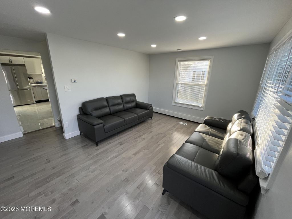 324 Fairfield Avenue - Photo 4