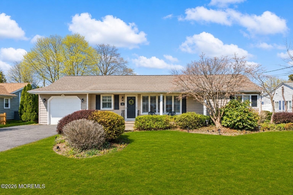 41 Poplar Avenue - Photo 0