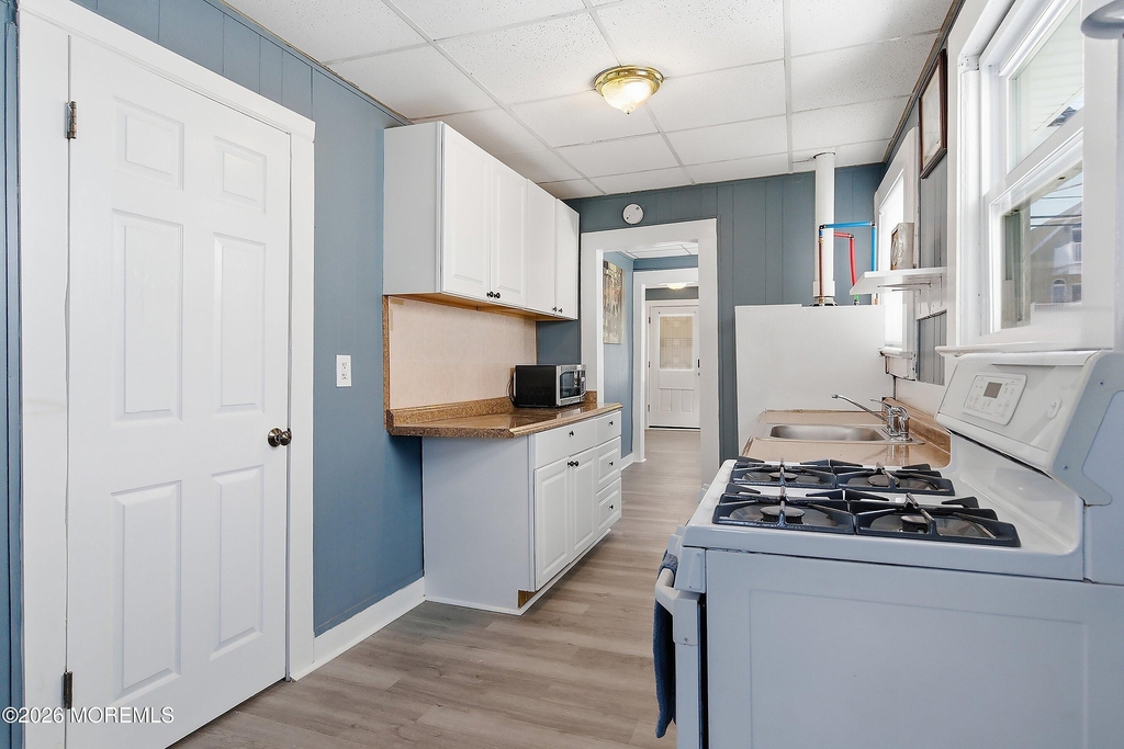 206 16th Avenue - Photo 5