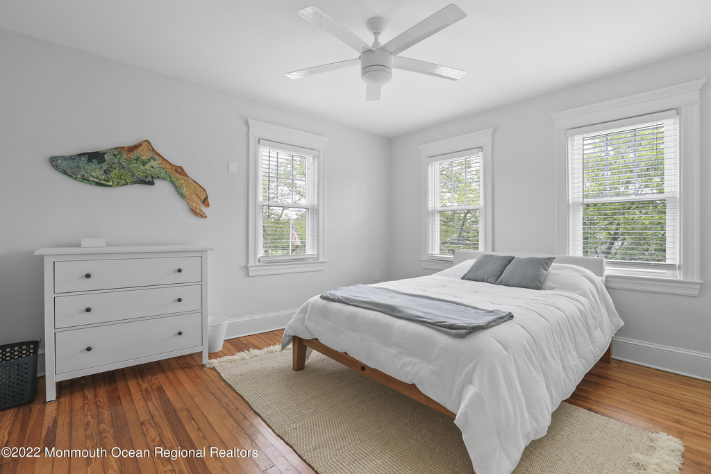 606 3rd Avenue - Photo 17