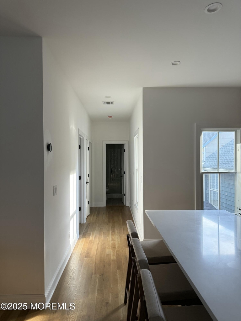 22 Atlantic Avenue - Photo 4