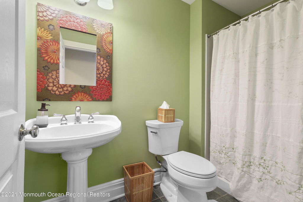 513 Ocean Park Avenue - Photo 13