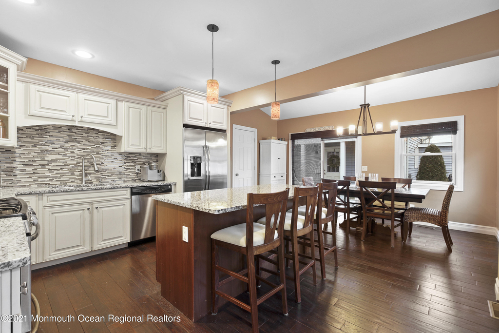 513 Ocean Park Avenue - Photo 16