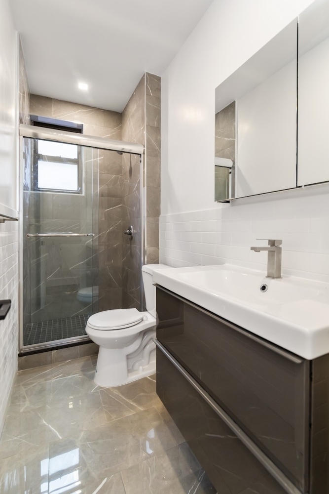 184 Claremont Avenue - Photo 6