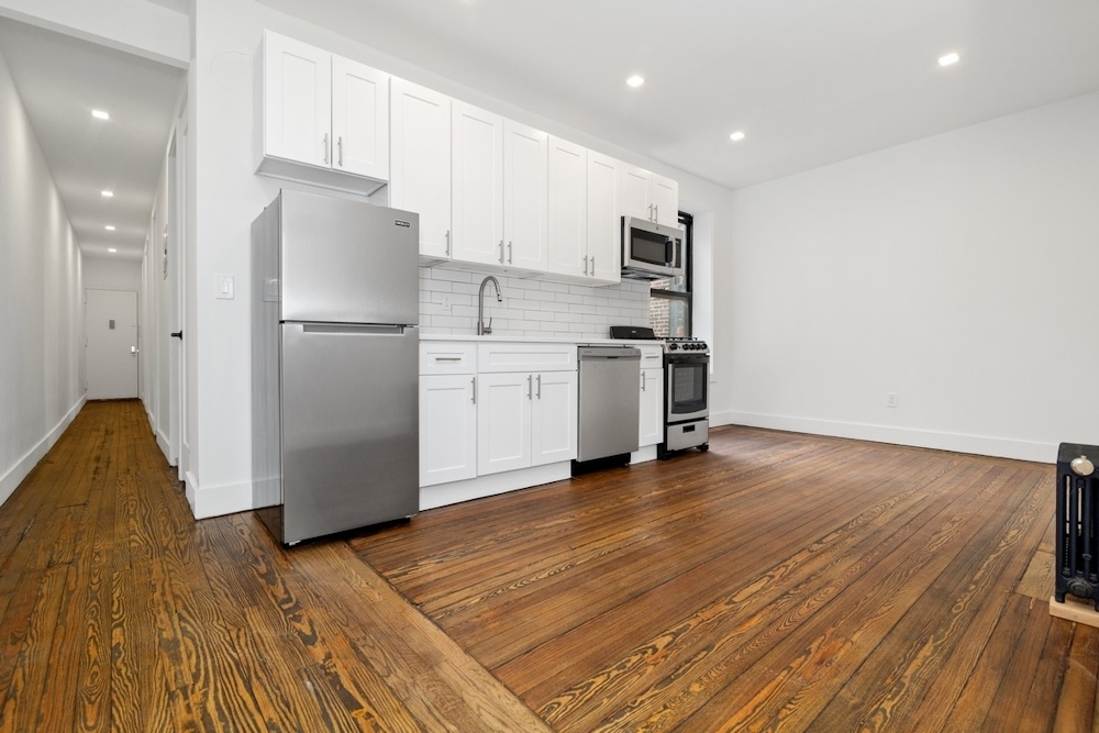 184 Claremont Avenue - Photo 4