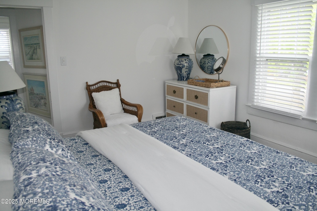312 Boston Boulevard - Photo 22
