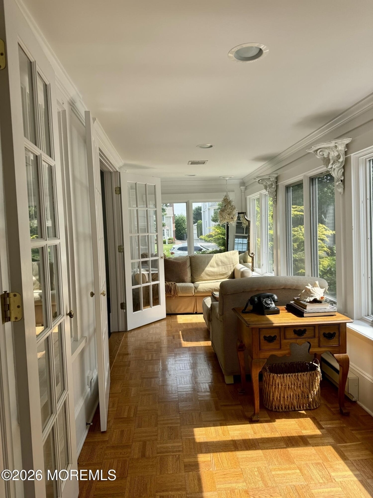 312 Boston Boulevard - Photo 7