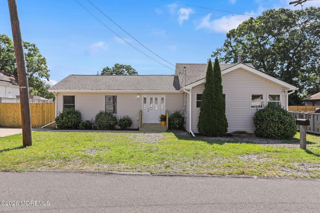 477 Glenwood Avenue - Photo 3