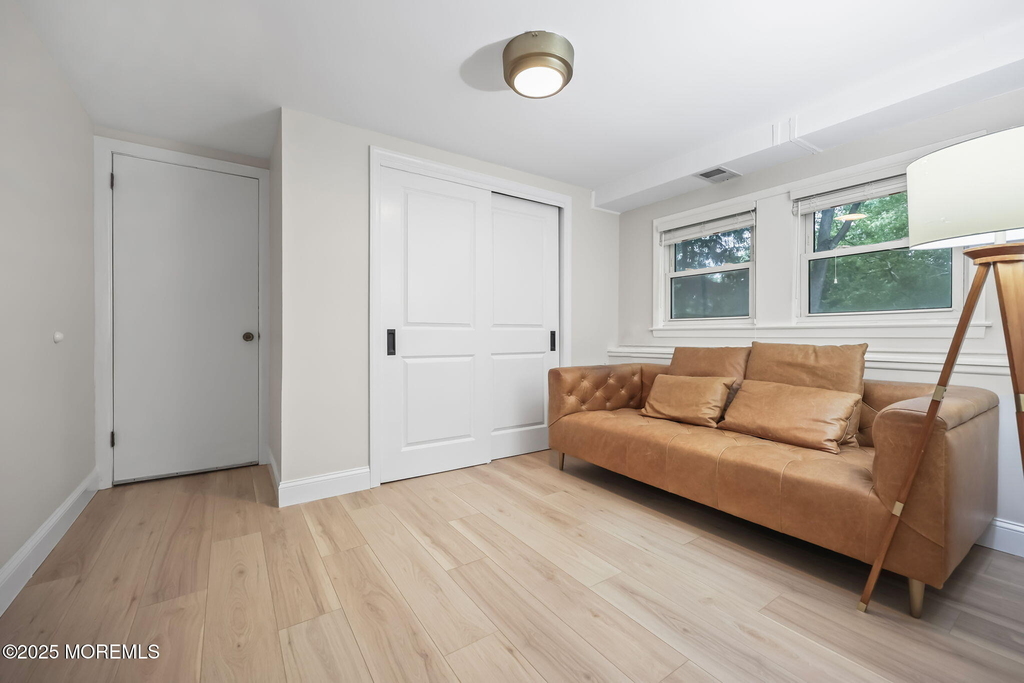 13 Woodland Road - Photo 6