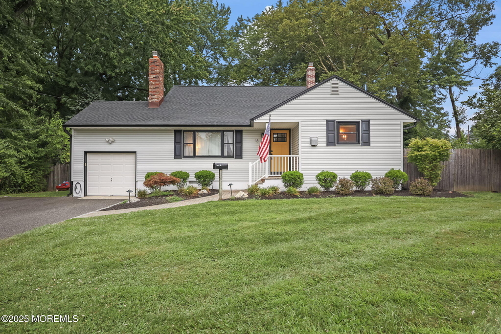 13 Woodland Road - Photo 0