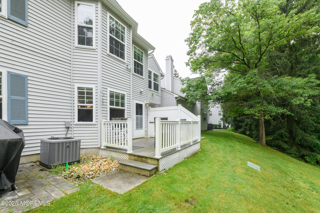 75 Mc Kinley Drive - Photo 34