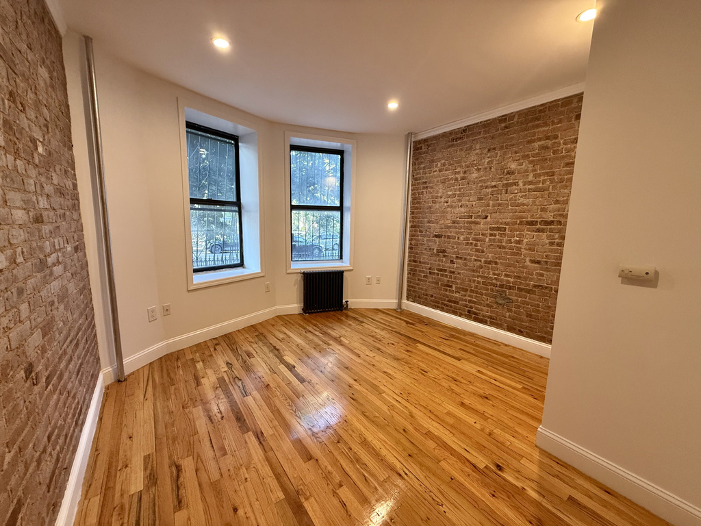 998 Bushwick Avenue - Photo 0