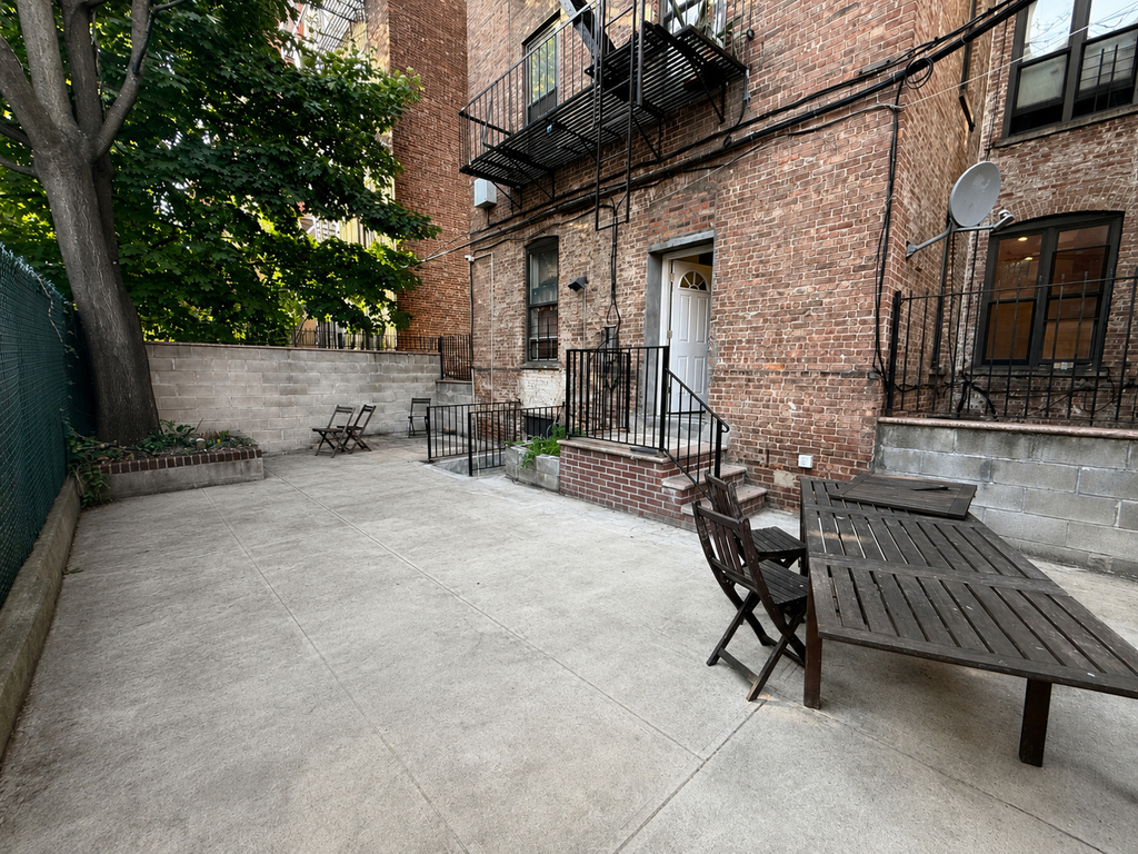 998 Bushwick Avenue - Photo 13