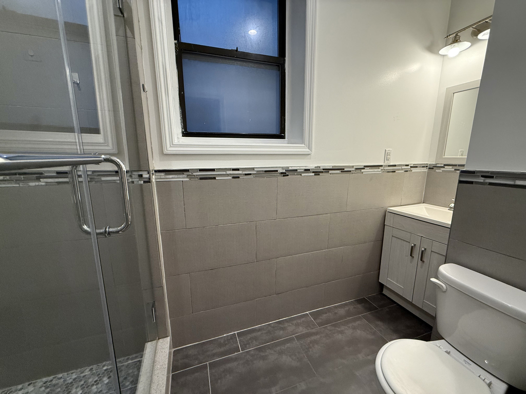 998 Bushwick Avenue - Photo 8