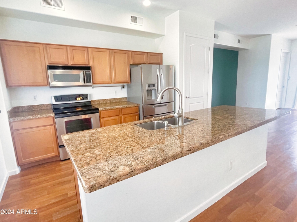 4637 E Culver Street - Photo 6