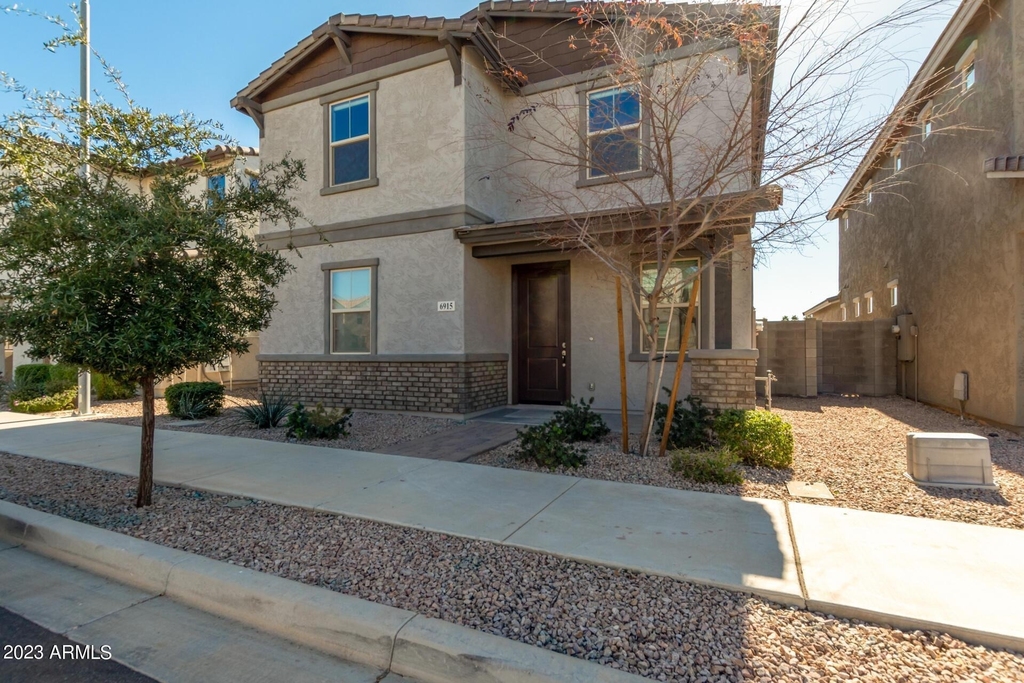 6915 E Boise Street - Photo 2