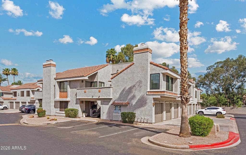 10115 E Mountain View Road - Photo 1