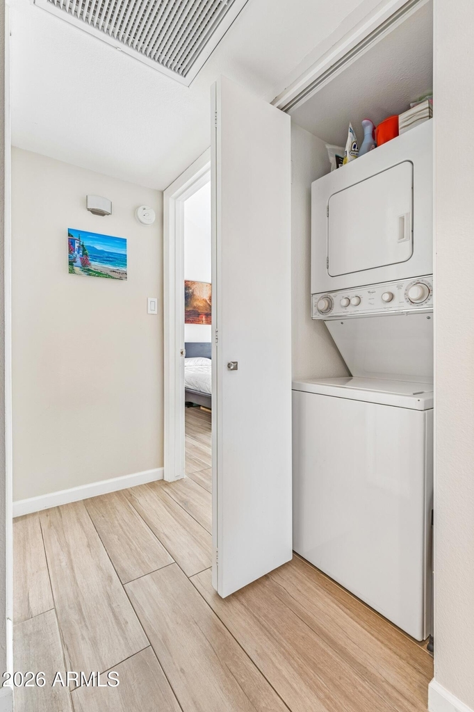 10115 E Mountain View Road - Photo 18