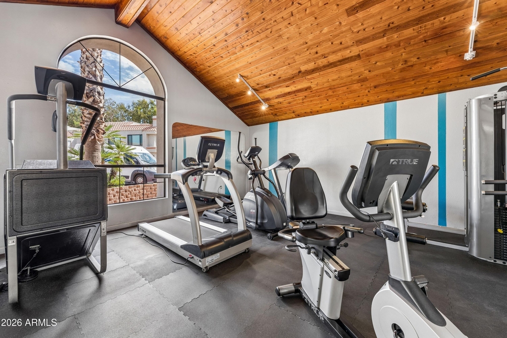 10115 E Mountain View Road - Photo 28