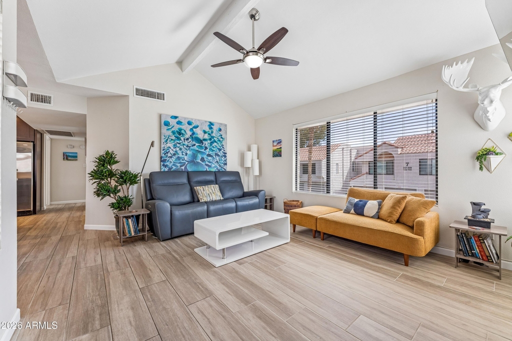10115 E Mountain View Road - Photo 5
