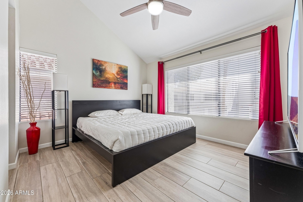 10115 E Mountain View Road - Photo 19
