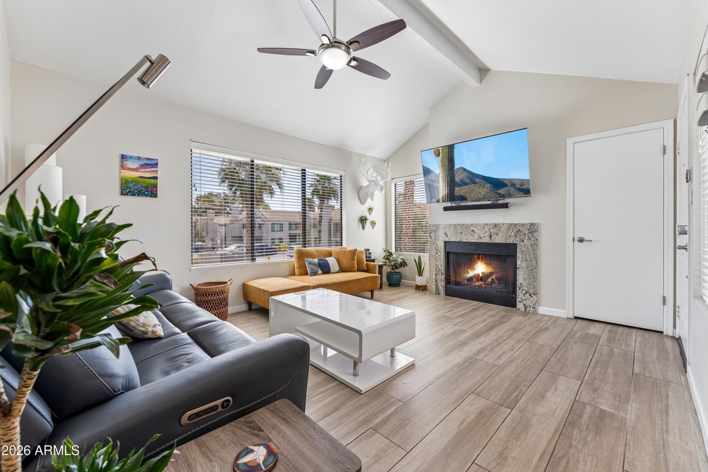 10115 E Mountain View Road - Photo 6
