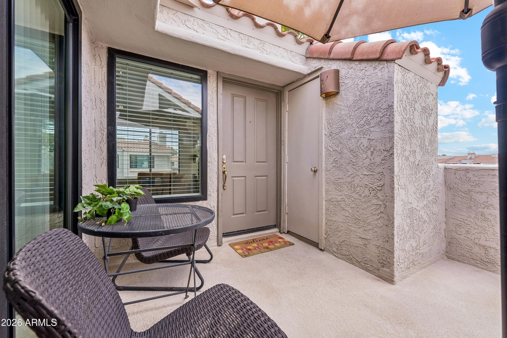 10115 E Mountain View Road - Photo 3