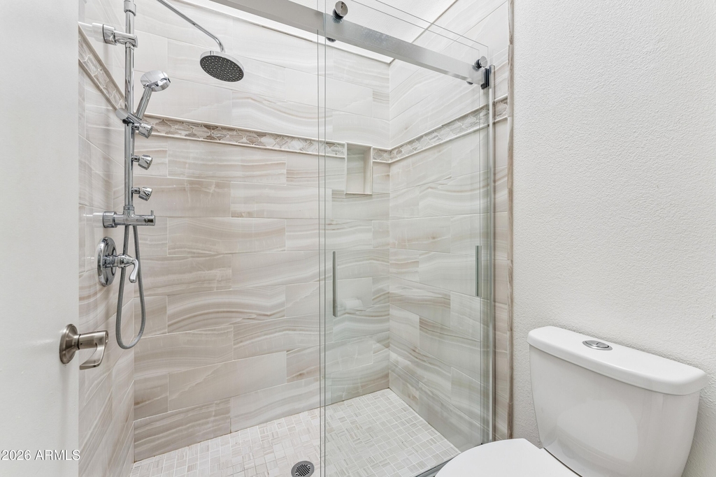 10115 E Mountain View Road - Photo 22