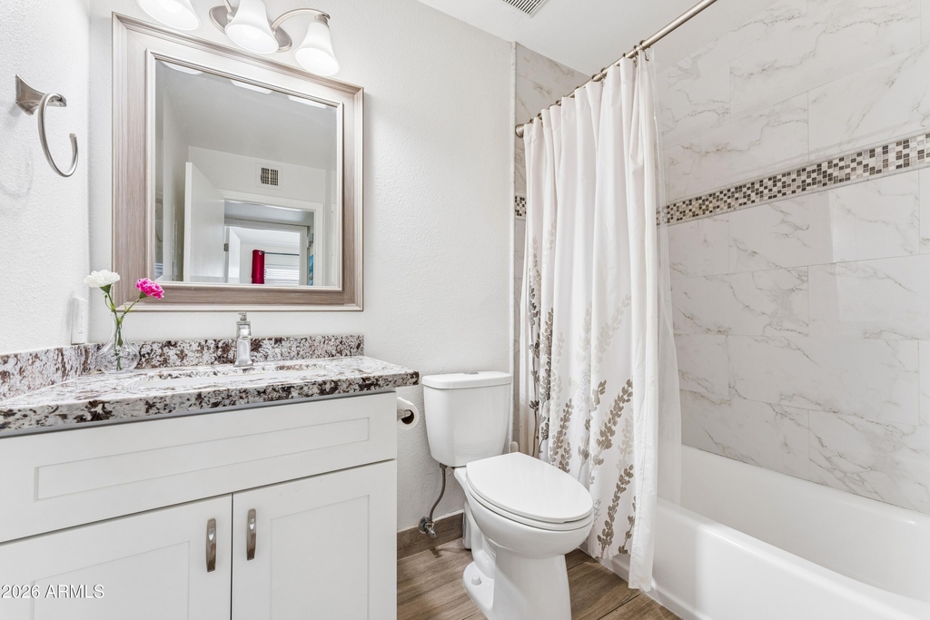 10115 E Mountain View Road - Photo 17