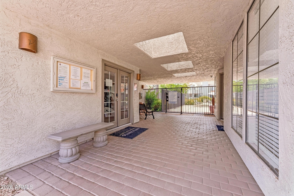 10115 E Mountain View Road - Photo 27