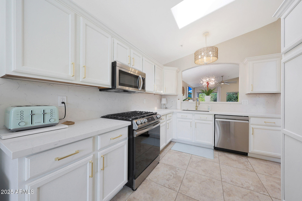 10392 E Penstamin Drive - Photo 2