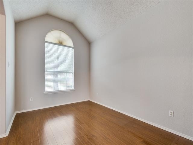 3548 Brewster Drive - Photo 4