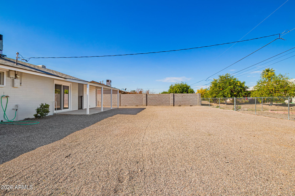 11016 W Sun City Boulevard - Photo 17
