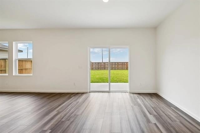 4606 Wildrose Drive - Photo 3