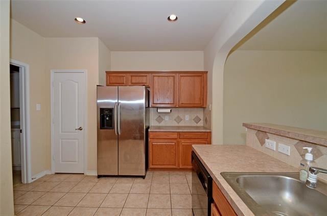 6504 Hickory Hill Drive - Photo 4