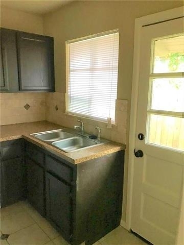 932 Harlandale Avenue - Photo 6