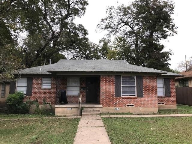 932 Harlandale Avenue - Photo 0