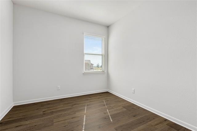 945 Cawthorne Trail - Photo 10
