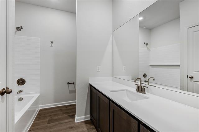 945 Cawthorne Trail - Photo 11