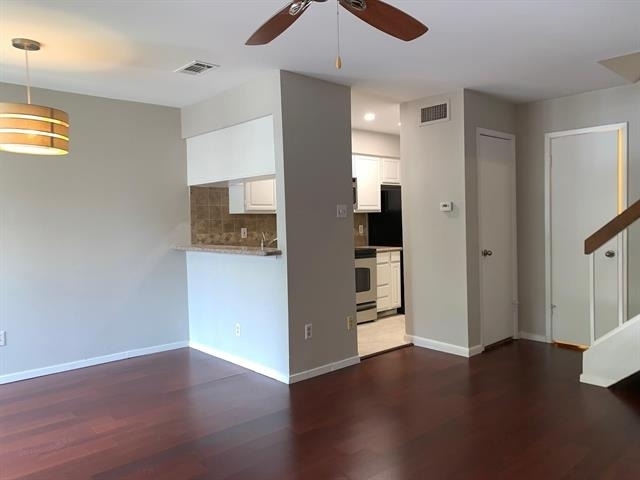 5740 Martel Avenue - Photo 4