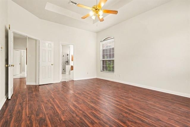 1027 Creek Bend - Photo 15