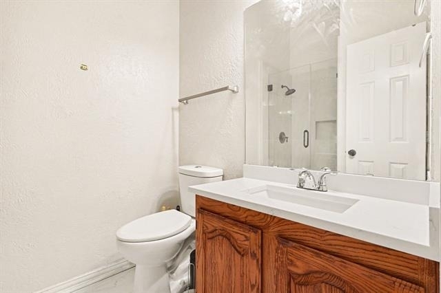 1027 Creek Bend - Photo 20