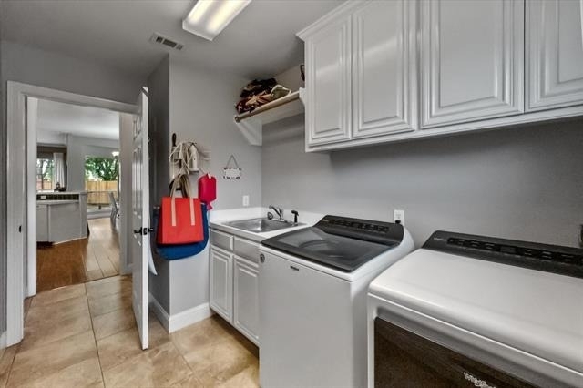 3 Savoy Court - Photo 33