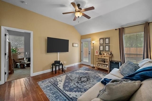 3 Savoy Court - Photo 27